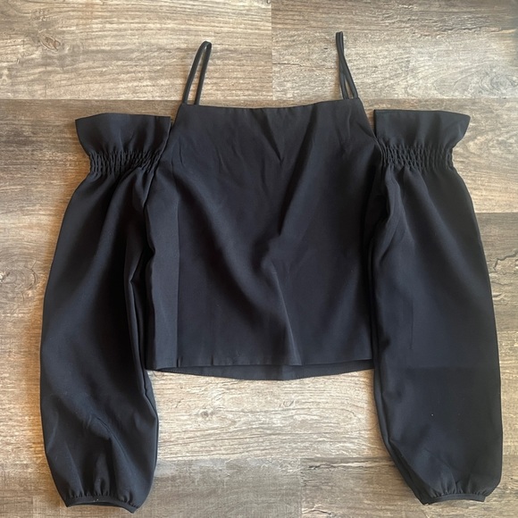 FINAL PRICE Romeo & Juliette Couture Top - Picture 7 of 7